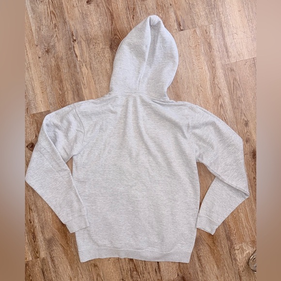 NCAA • Carolina Tar Heels Hoodie - Picture 4 of 7